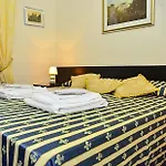 Kambal Relais 3* Rome