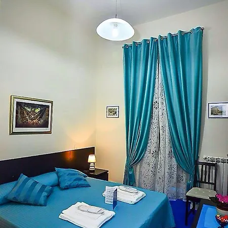 Kambal Relais Oda ve Kahvaltı Roma